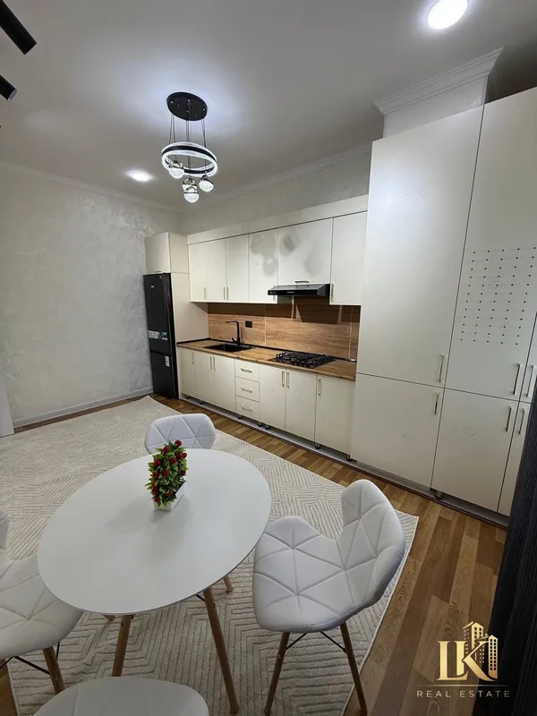 Продаётся 2-комнатная квартира в ЖК Anor Development (Яккасарайский район) 7