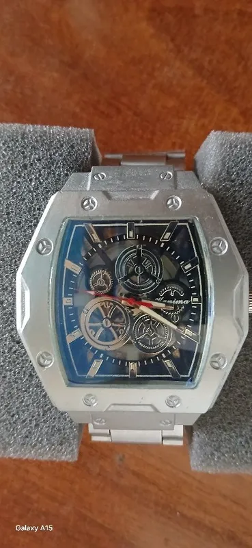 Richard Mille soati Narxi 129 ming soʻm — фото 1