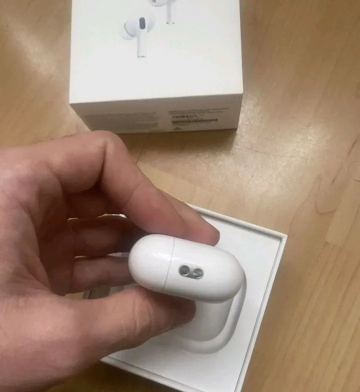AirPods Pro 2 Case/Кейс Lighting Оргинал 100% — фото 2