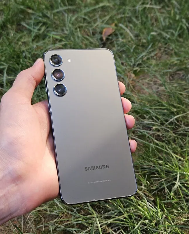 Samsung S23 Plus 5G 8/256 ГБ 1 Samsung S23 Plus 5G 8/256 ГБ 1