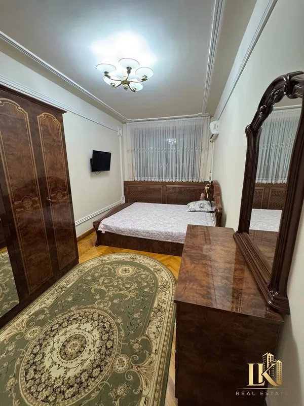 Продаётся 4-комнатная квартира, 96 м², 4/4, Шайхантахурский район 4