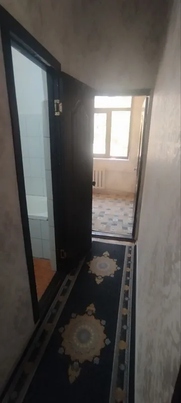 Tinchlik plaza yoni 1xona 1etaj 1800 1