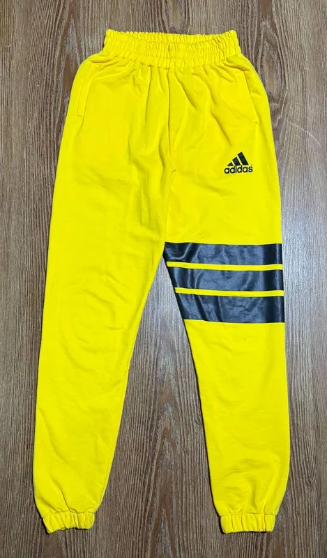 Adidas sport kostyumi 1 Adidas sport kostyumi 1