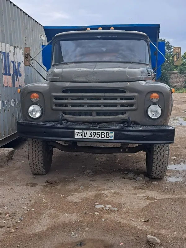 Yili 1991 maskovski