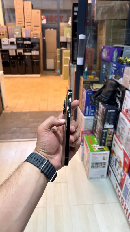 Iphone 14 pro max — фото 1