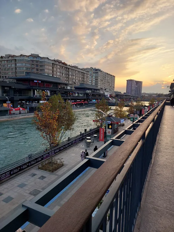 АРЕНДА ПОМЕЩЕНИЯ " Seoul Mun " коробка: 62м2 высота потолков: 6,5м — фото 1