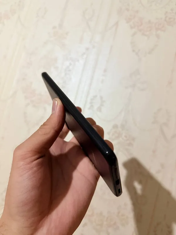 Samsung Galaxy S21 Plus 2