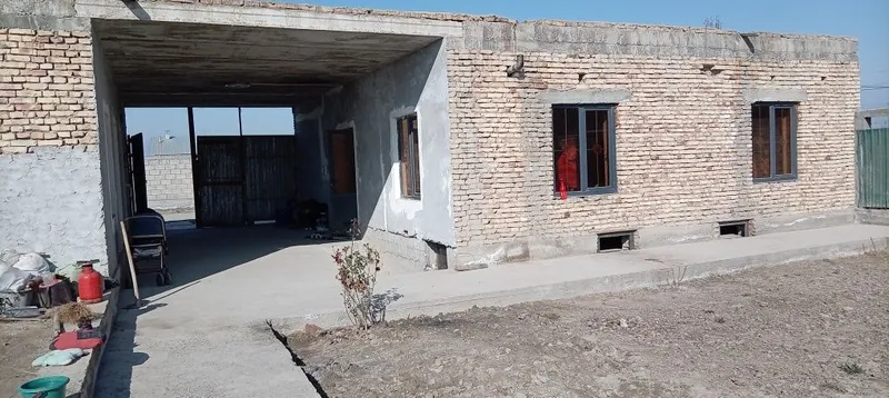 Вобкентский район, село Куппос, ориентир — банкетный зал «Марджона» 3 Вобкентский район, село Куппос, ориентир — банкетный зал «Марджона» 3