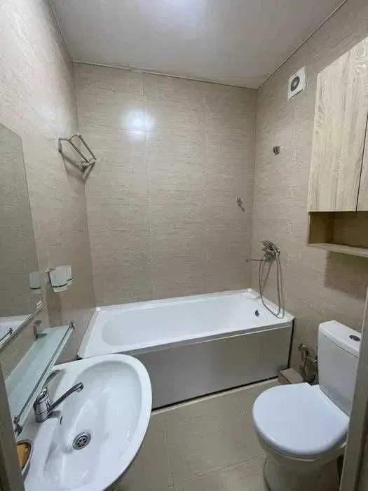 SHOSHILINCH Almazar Cityda shinam 1 xonali kvartira ijaraga beraman 5