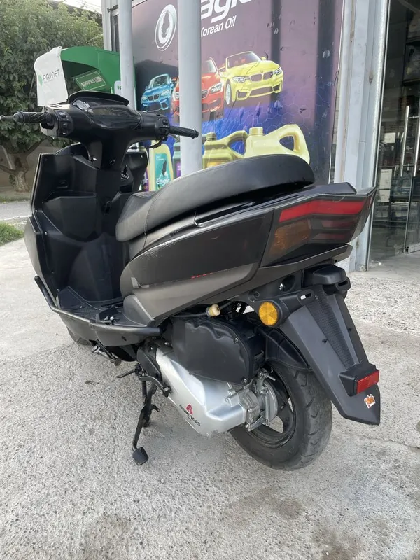 Benzin skuter 2025 yil ideal — фото 2
