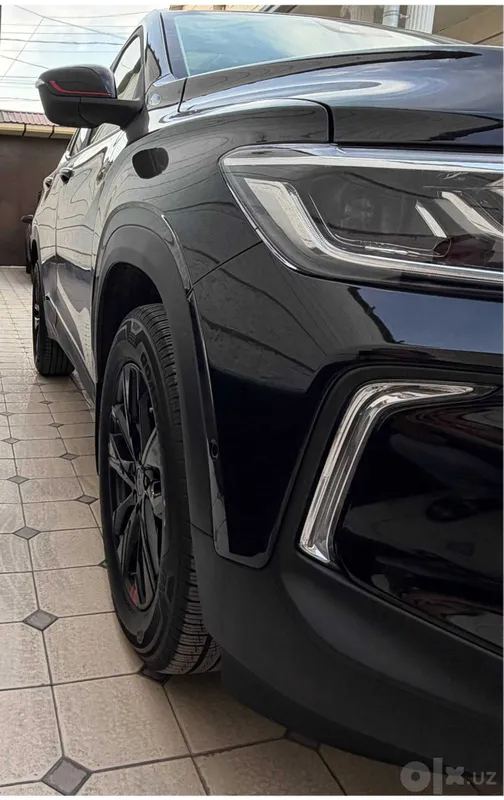 2025 Chevrolet Tracker 5 2025 Chevrolet Tracker 5