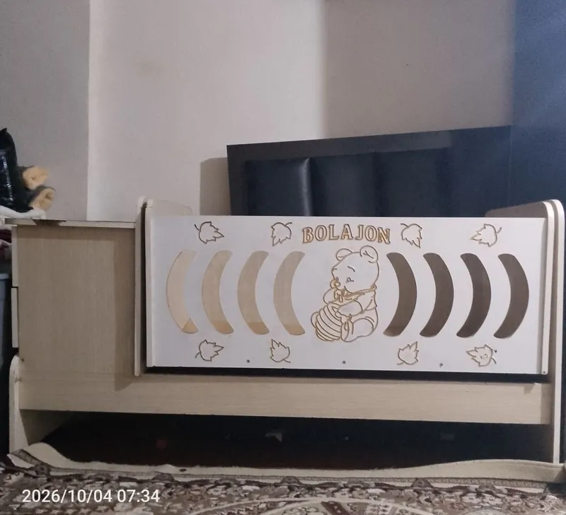 Продаётся детская кровать 2 Продаётся детская кровать 2
