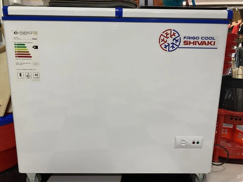 Морозильник shivaki 250L Морозильник shivaki 250L