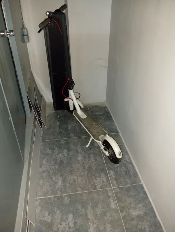 Yig‘ma elektr samokati sotiladi 4 Yig‘ma elektr samokati sotiladi 4