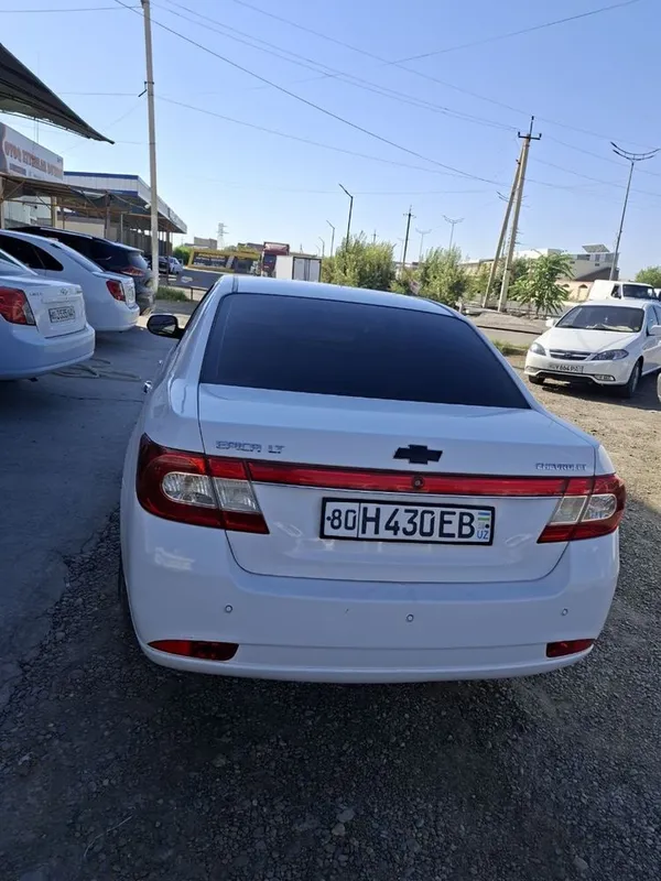 Chevrolet Epica 5