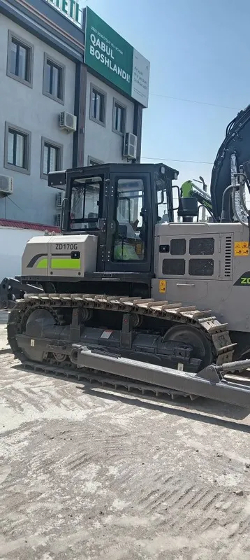 Buldozer ZD170G ZOOMILION tayyori bor.