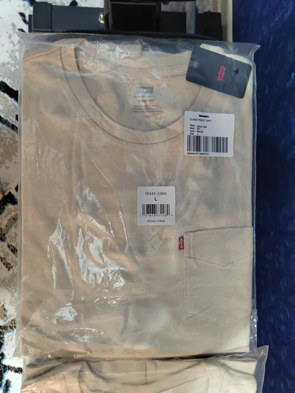 Футболка Levi's classic t-shirt.p.L. 8 Футболка Levi's classic t-shirt.p.L. 8