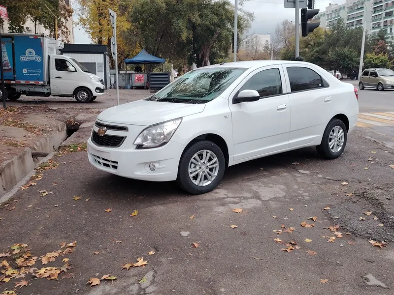 Cobalt LTZ 2024 год Cobalt LTZ 2024 год