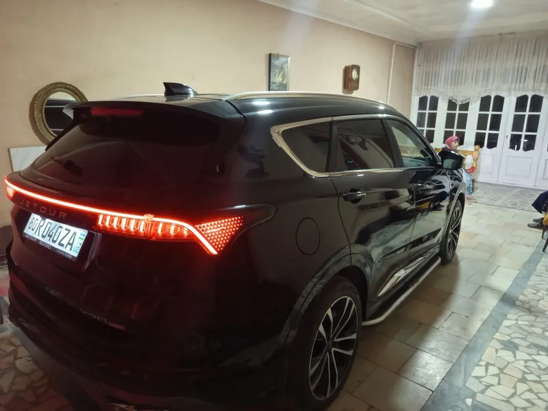Jetour X70+ 1.6 turbo 4 Jetour X70+ 1.6 turbo 4