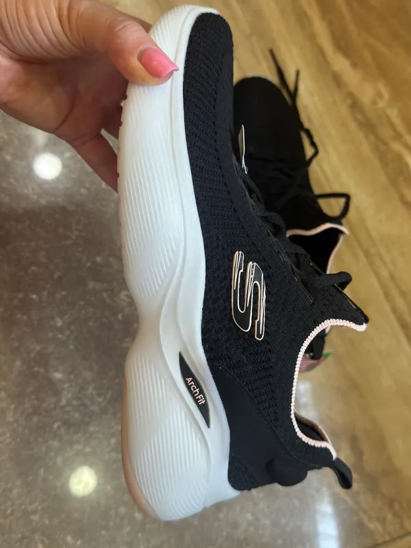 Кроссовки Sketchers Скетчерс Новые 1