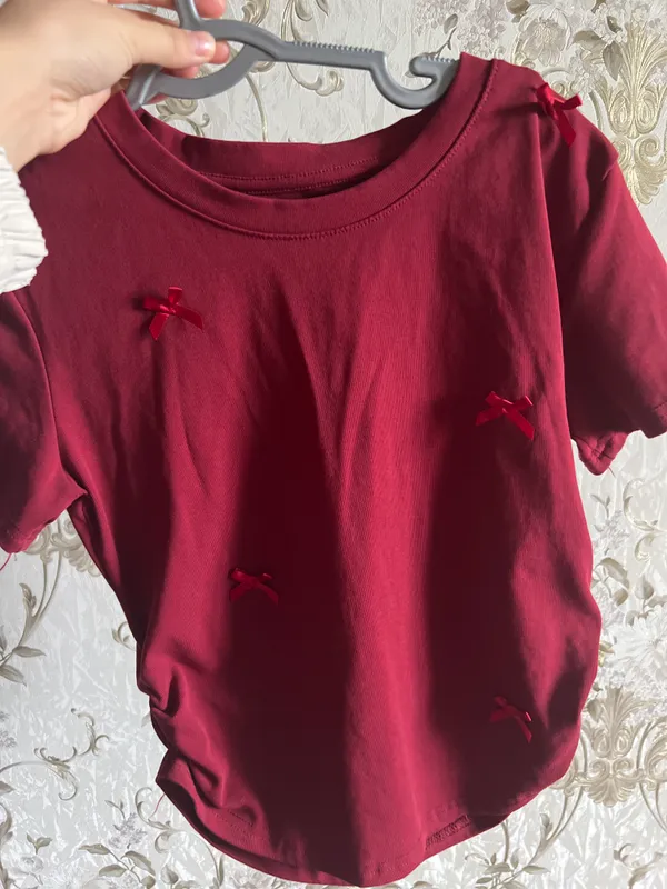 топ бордового цвета новый носил один раз раз топ бордового цвета новый носил один раз раз