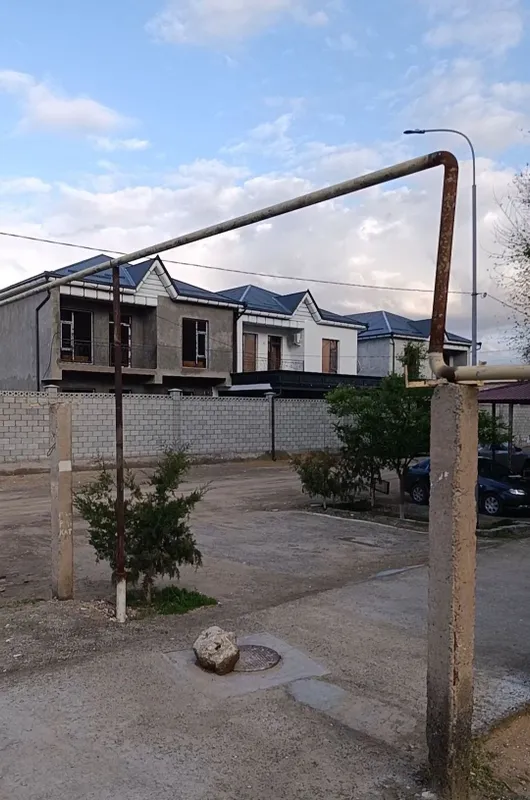 2 этажлы черновой ремонтта турган уй сатылады. Бахасы 888 миллион сум. — фото 7