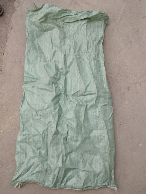 Qop 2 xil varintda 600,800 somdan Qop 2 xil varintda 600,800 somdan