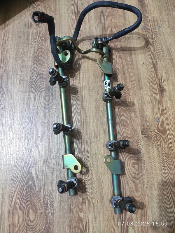 Infinity FX35 injector форсунки оригинал