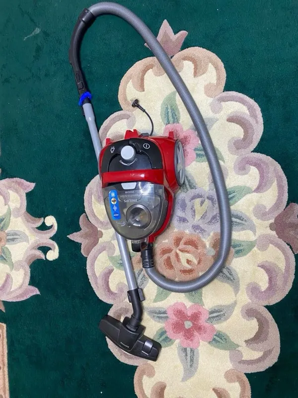 Пылесос Philips 3