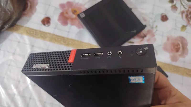 Mini pc Lenova yangi 1