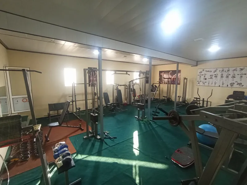 Ishlab turgan zal korib turgan barcha jihozlar sotiladi — фото 1