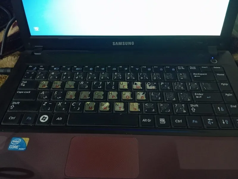 Samsung nodbuk R440 — фото 1 Samsung nodbuk R440 — фото 1