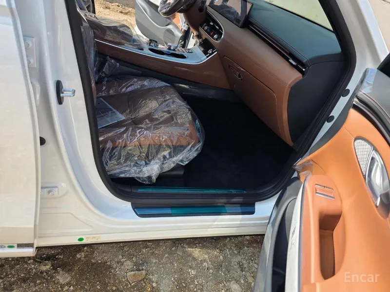 Genesis GV70 2.5T Gasoline 2WD 9