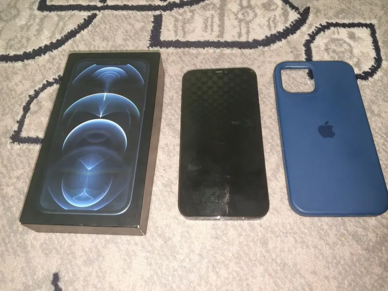 IPhone 12 PRO MAX 7