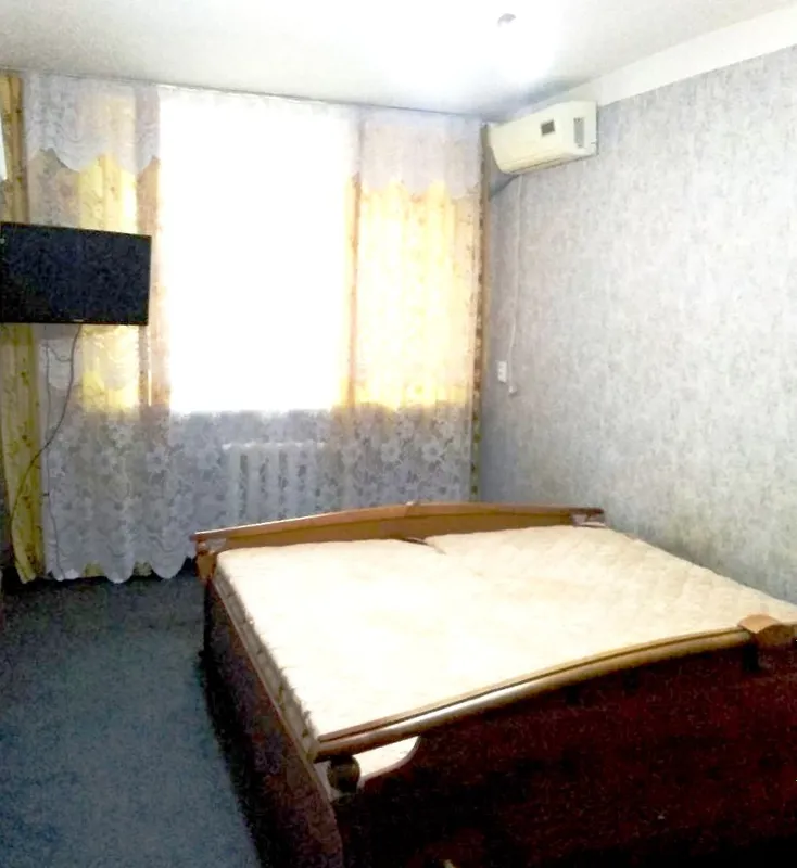 СРОЧНАЯ АРЕНДА, 1/4/4,Чиланзар 2,м. МИРЗО УЛУГБЕК 1