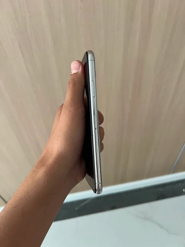 Iphone 11 pro max — фото 1