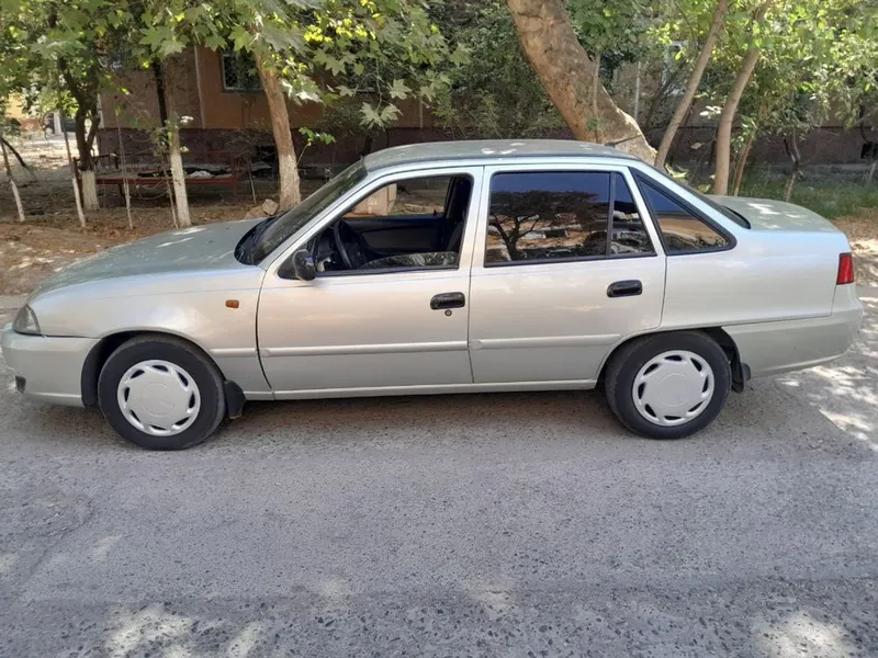 Daewoo Nexia 2. — фото 2