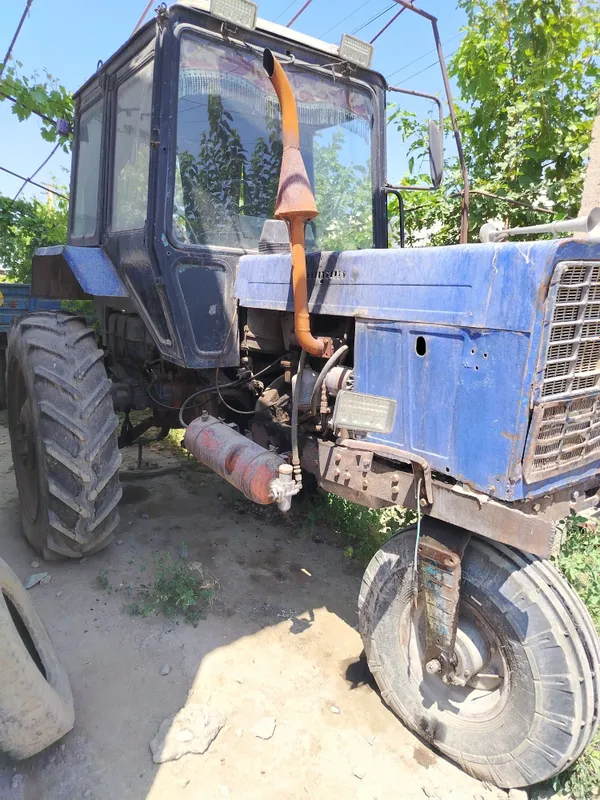 Mtz traktor sotiladi holati o'rta 3