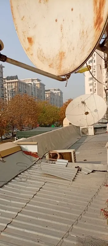 ДвеПораболическиеАнтены180см и90см4тюнераВсе в рабочем состоянии — фото 3