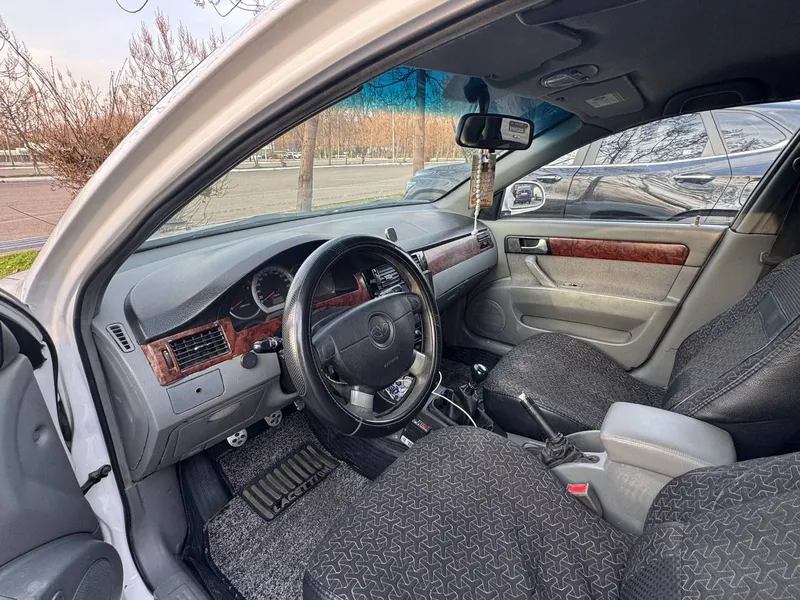 Lacetti, переделанная в Gentra 4 Lacetti, переделанная в Gentra 4