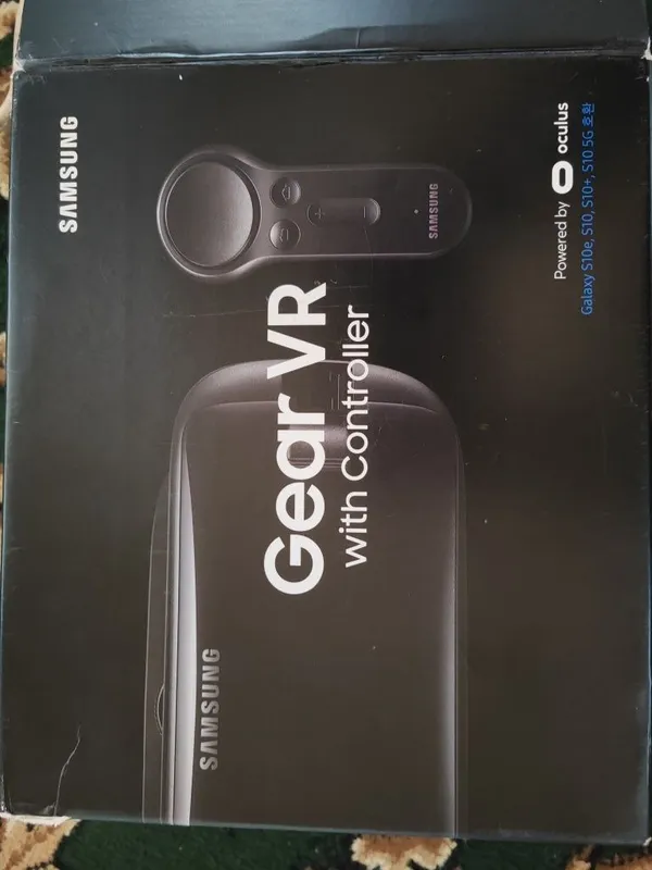 Gear VR with controller