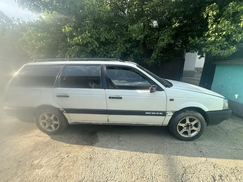 Продается Volkswagen Passat — фото 2