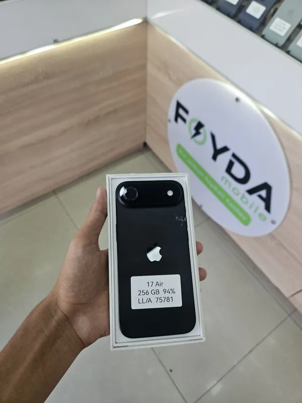 IPhone 17 Air . 2