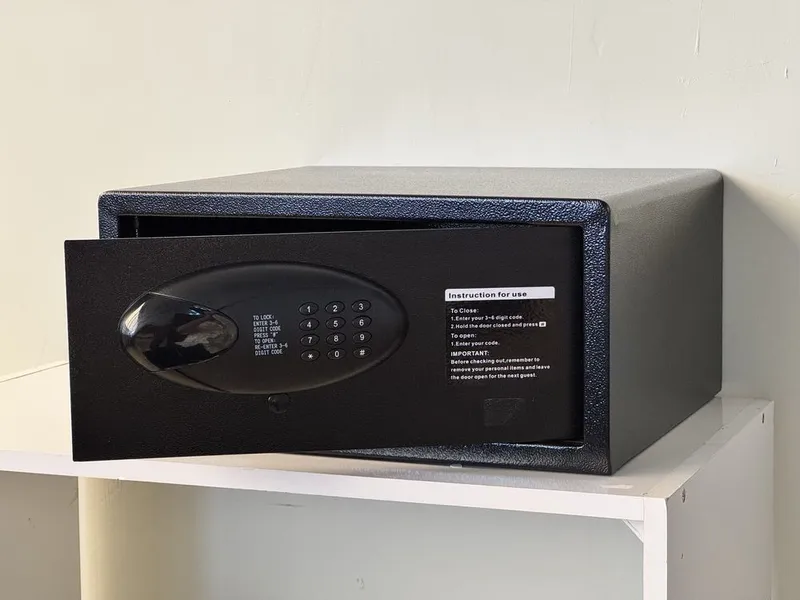 Сейф гостиничный Classmark 17х23х17 см — опт, есть другие размеры 4 Сейф гостиничный Classmark 17х23х17 см — опт, есть другие размеры 4