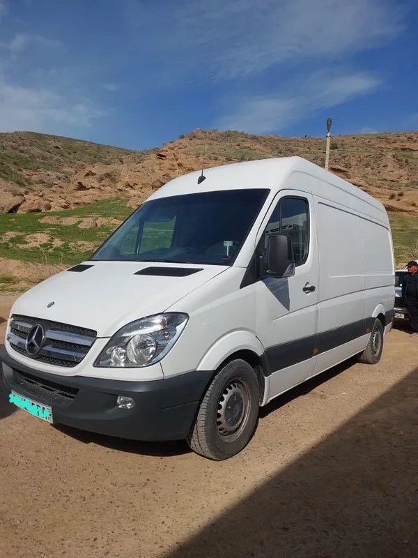 Sprinter 2010 sotiladi 1 Sprinter 2010 sotiladi 1