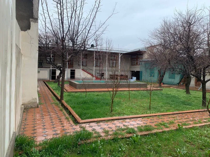 Zor hovli 10sotih 4 Zor hovli 10sotih 4