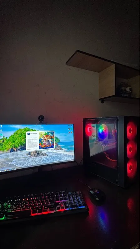 Gaming kompyuter sotiladi 1 Gaming kompyuter sotiladi 1