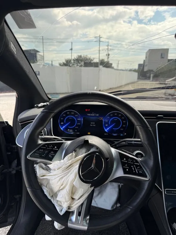 Mercedes Benz EQE 350+ Electric 5