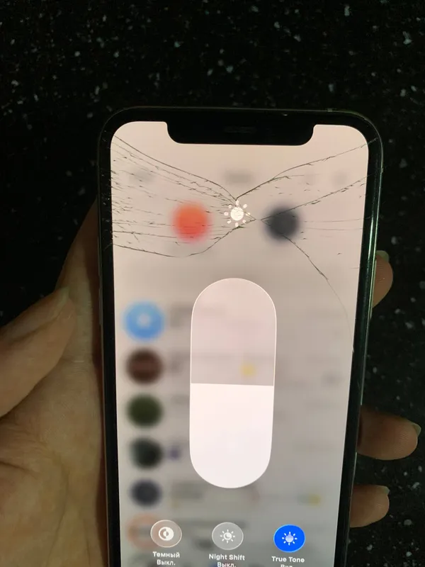 Iphone 11 pro белого цвета 1