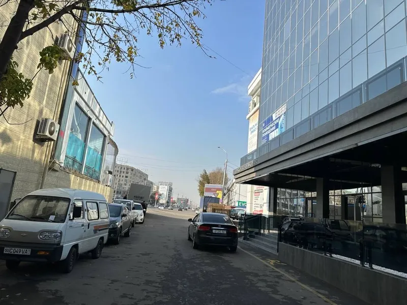 Бизнес центрда офис сотилади срочна — фото 2